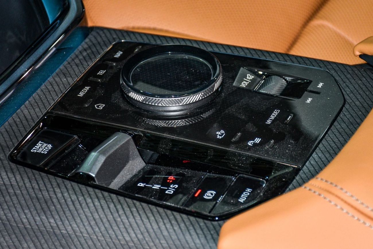 بي أم دبليو X3 X3 30 XDRIVE Masterclass M Sport Package