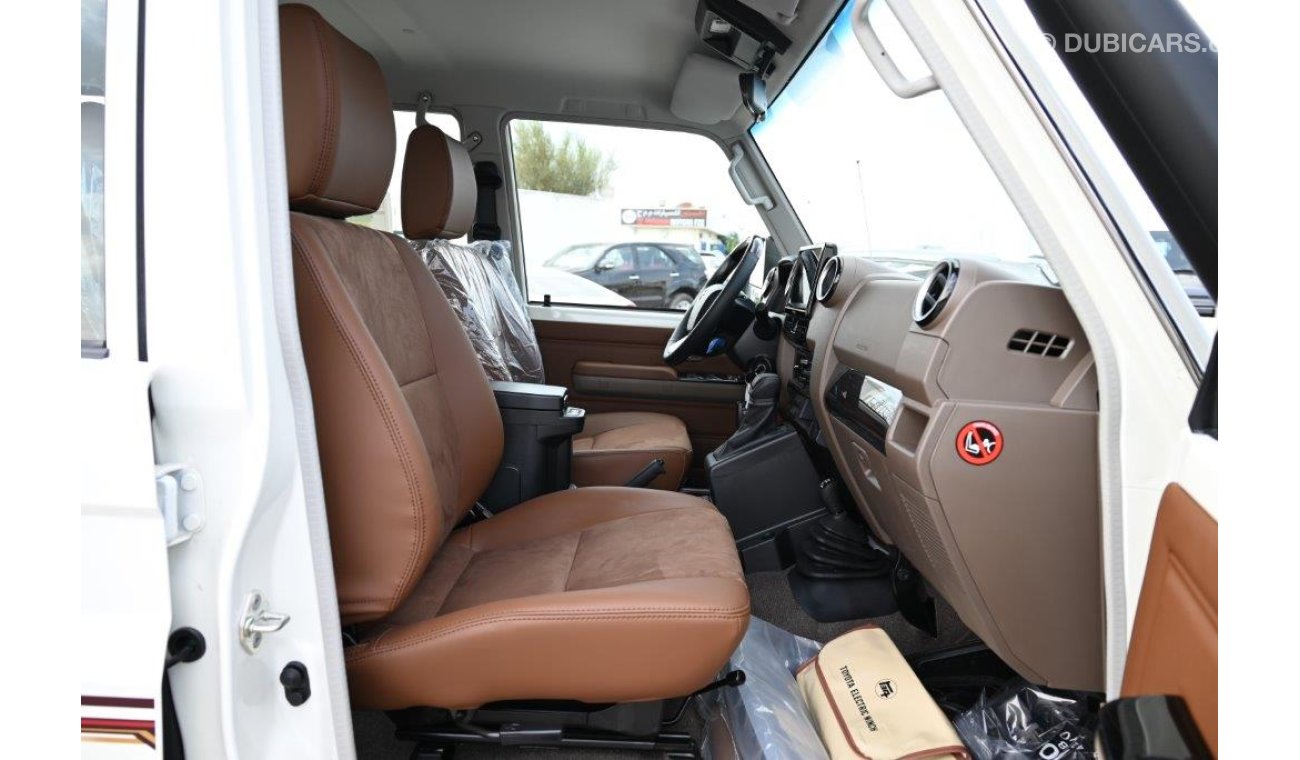 Toyota Land Cruiser 70 76 V6 4.0L Petrol 4WD 5 Seater Automatic