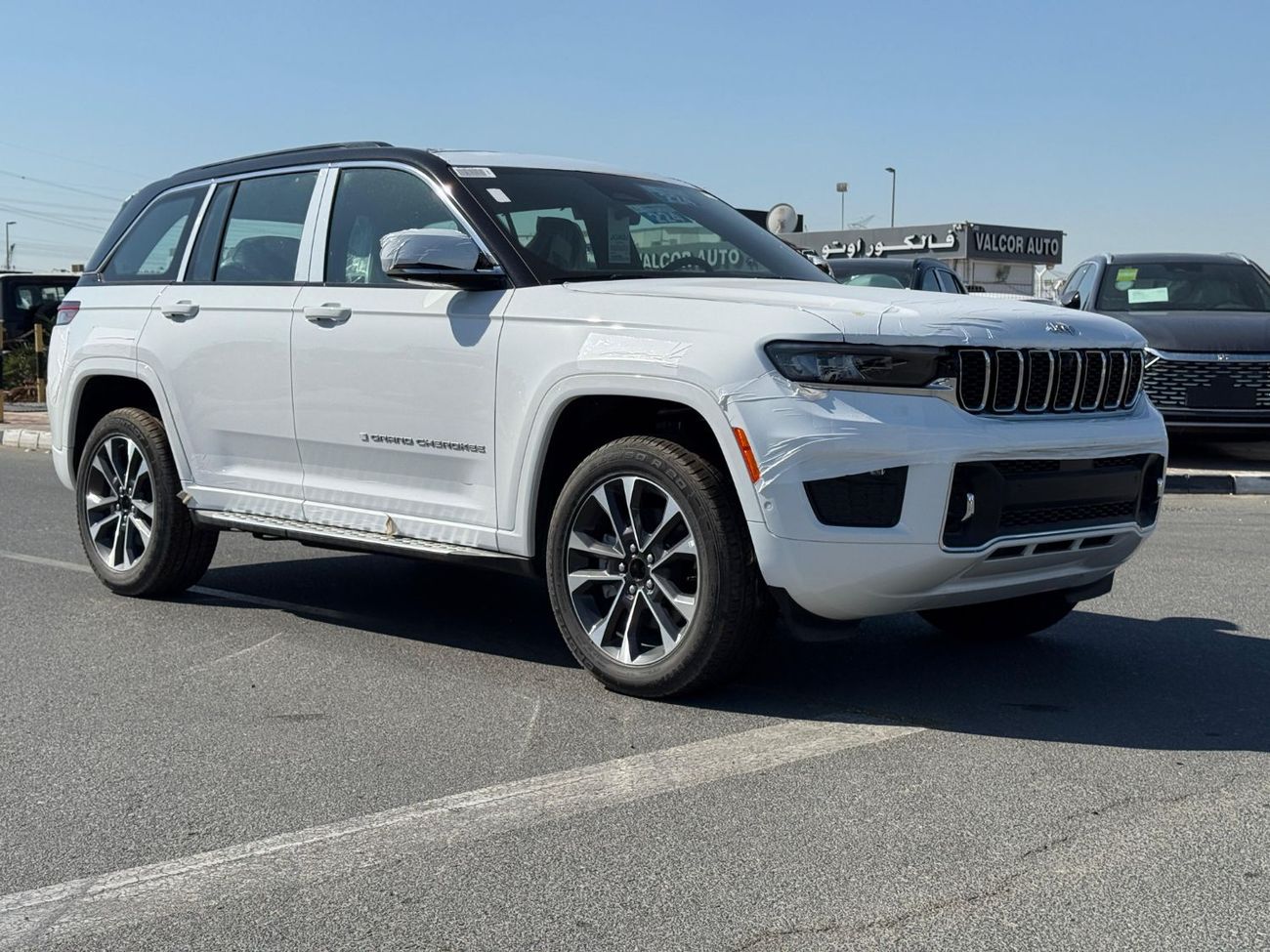Jeep Grand Cherokee EXPORT PRICE - Grand Cherokee Overland 3.6L