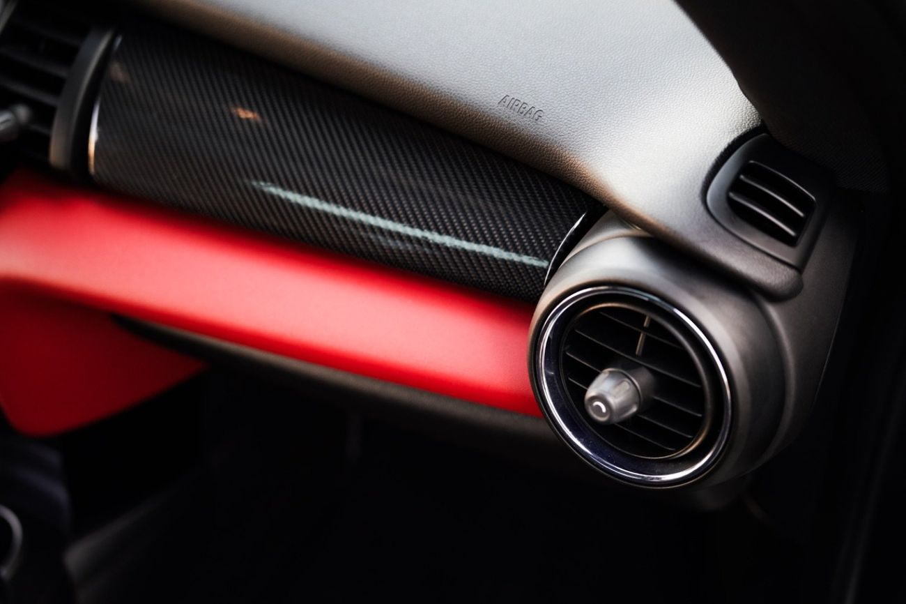 Mini Cooper John Cooper Works 2.0L (231 HP)