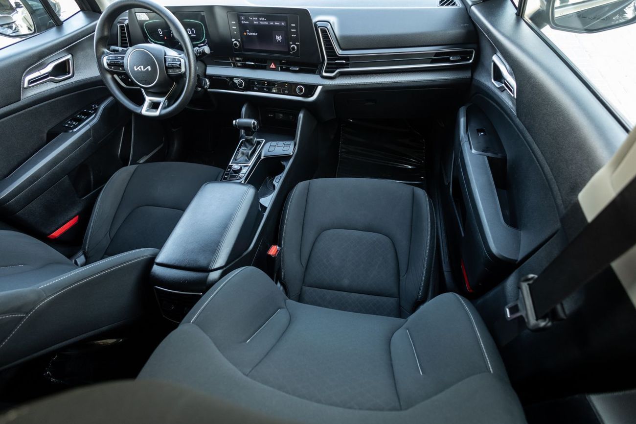 كيا سبورتيج EX 1.6L