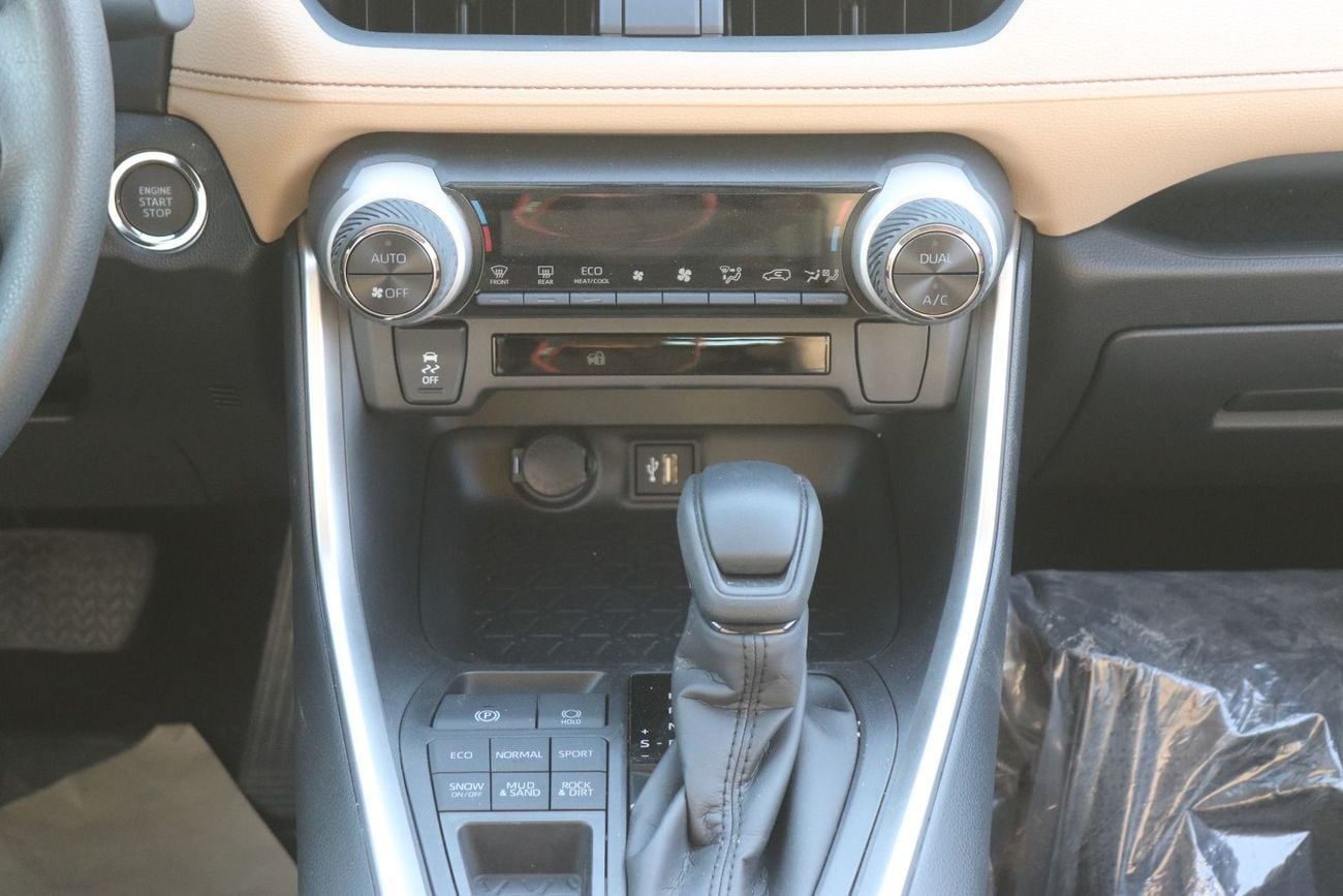 Toyota RAV4 XLE HEV 2.5 XLE-E  - 4WD - SUNROOF -ELECTRIC BACK DOOR- ALLOY WHEELS MODEL 2025