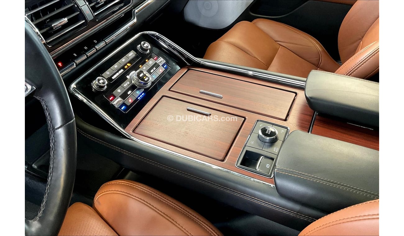 Lincoln Navigator Reserve