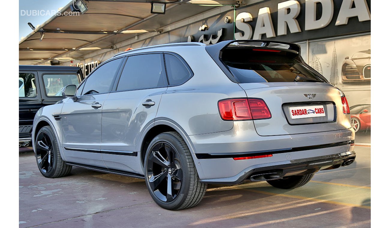 Bentley Bentayga Black Package 2018