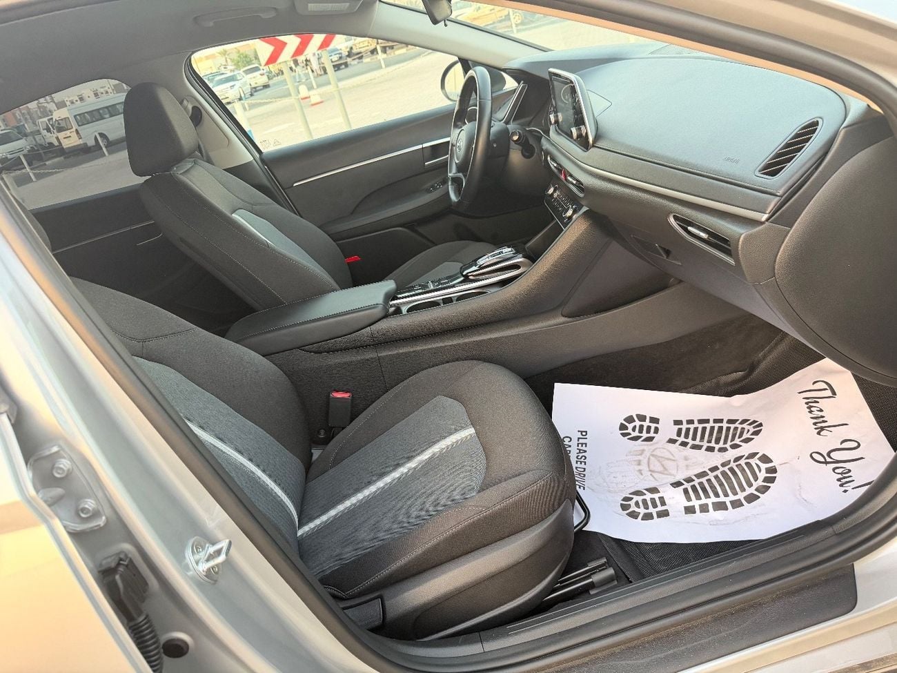 Hyundai Sonata Premium 2.5L
