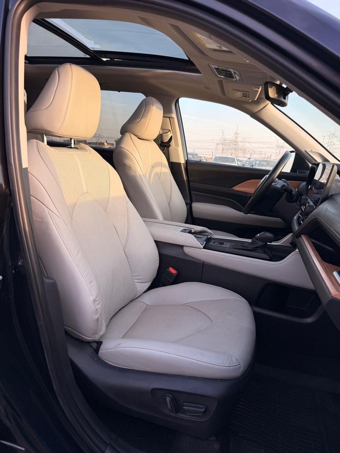 تويوتا جراند هايلاندر Hybrid XLE Full option panoramic, 360 camera 2024