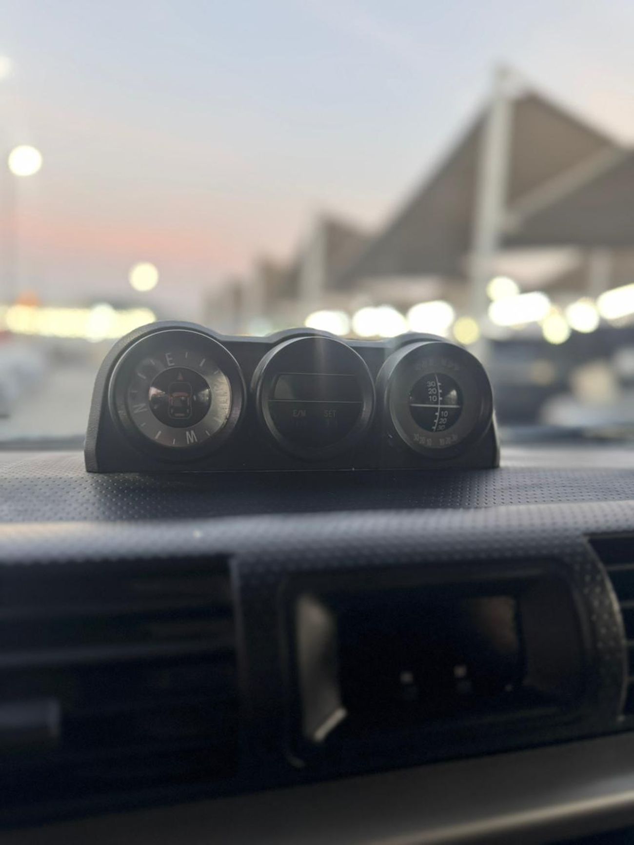 Toyota FJ Cruiser Toyota FJ Cruiser V6 FULL OPTION MY2023 GCC