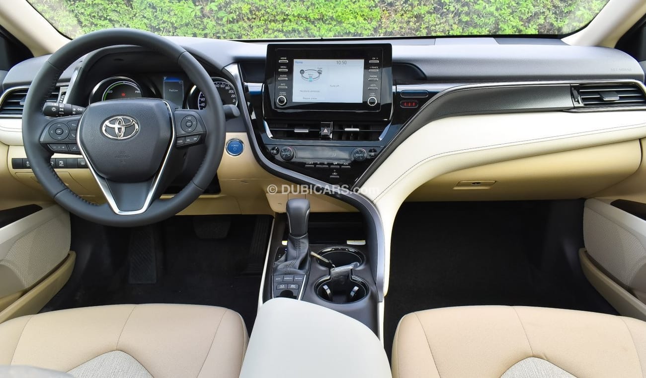 Toyota Camry GLE 2.5L Hybrid 2023