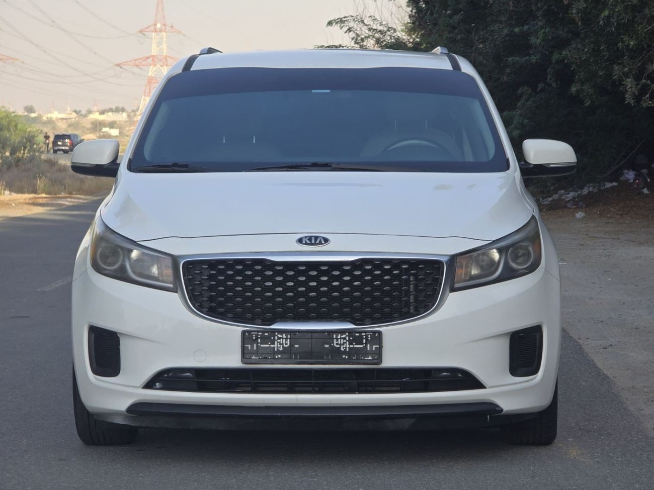 Kia Sedona KIA SEDONA 2015 GCC ORGINAL PAINT // GOOD CONDITION // 7 SEATS