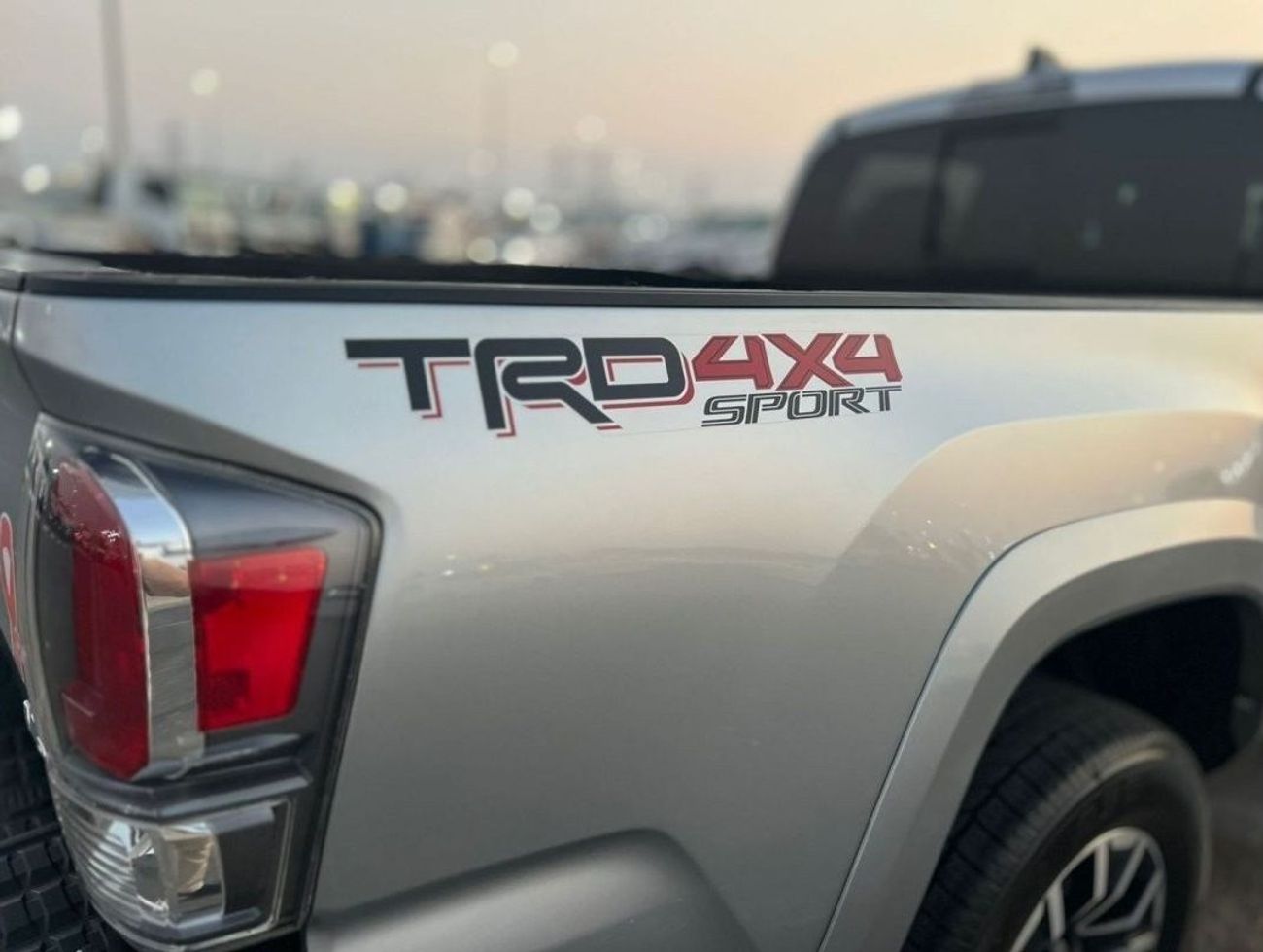 Toyota Tacoma 2023 TOYOTA TACOMA TRD SPORT - 4X4 - CREW CAB -  4 Door - 5 Seater - 3.5 L - V6 - Gasoline/ Petrol ⛽