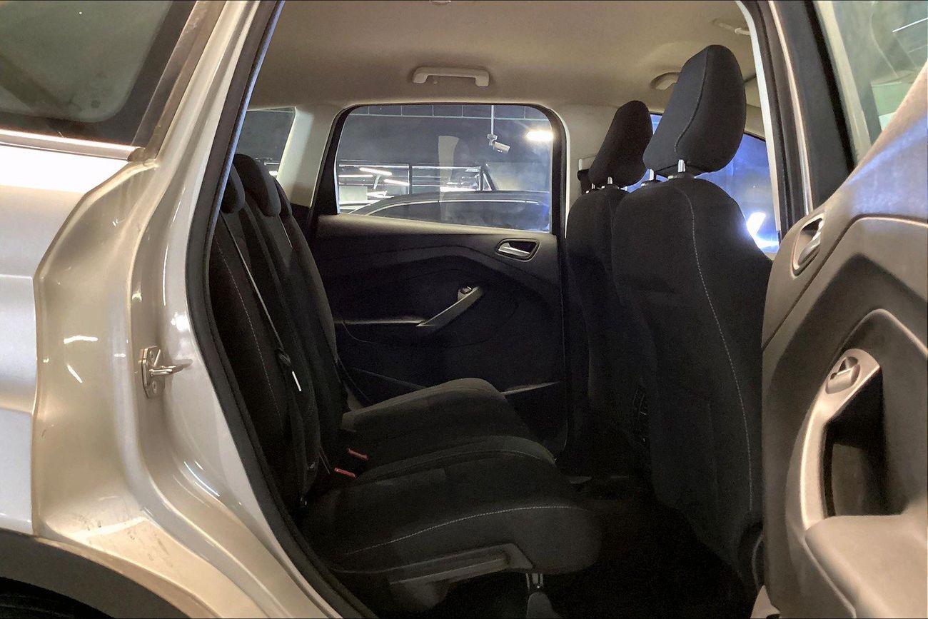 فورد إيسكاب SE | شامل الضمان | 0 ﺪﻔﻋﺓ ﺃﻮﻟﻯ