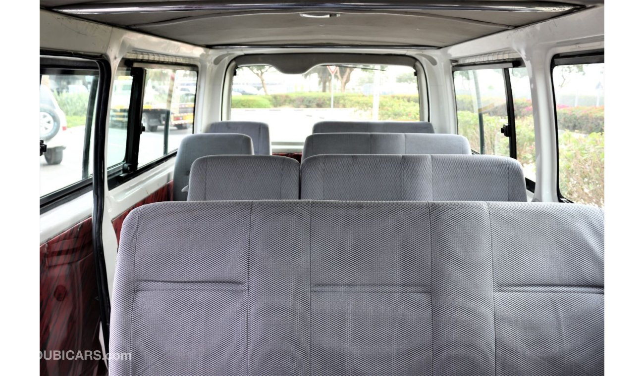 Toyota Hiace TOYOTA HIAC 2010 GULF SPACE 15 PASSENGER