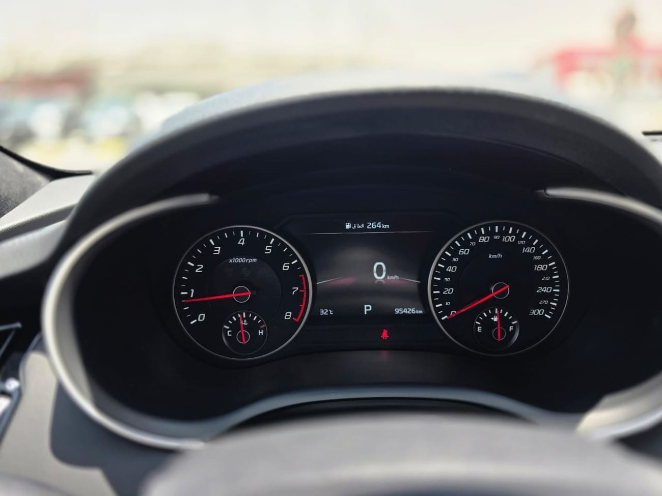 كيا ستينجر Std 2.0L Sportback V4 fully loaded GCC UNDER WARRANTY AND SERVICE CONTACT