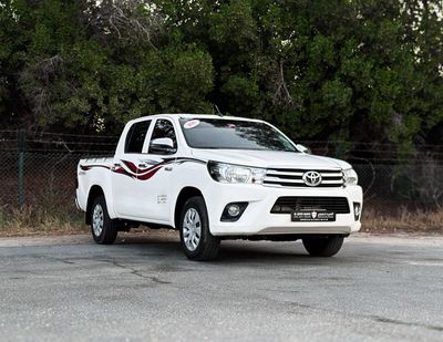 Toyota Hilux GLX Toyota Hilux Automatic | 2.7 L | 2020 | GCC | Accident-Free | In Excellent Condition | 1092 P.M