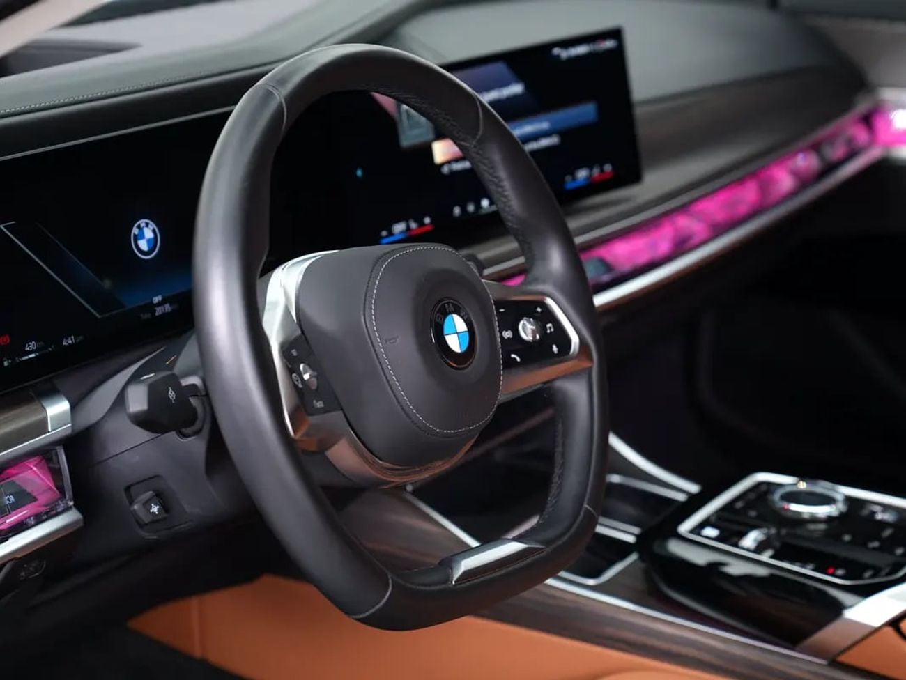 BMW 735i BUSINESS EXCELLENCE 735i GCC Specs