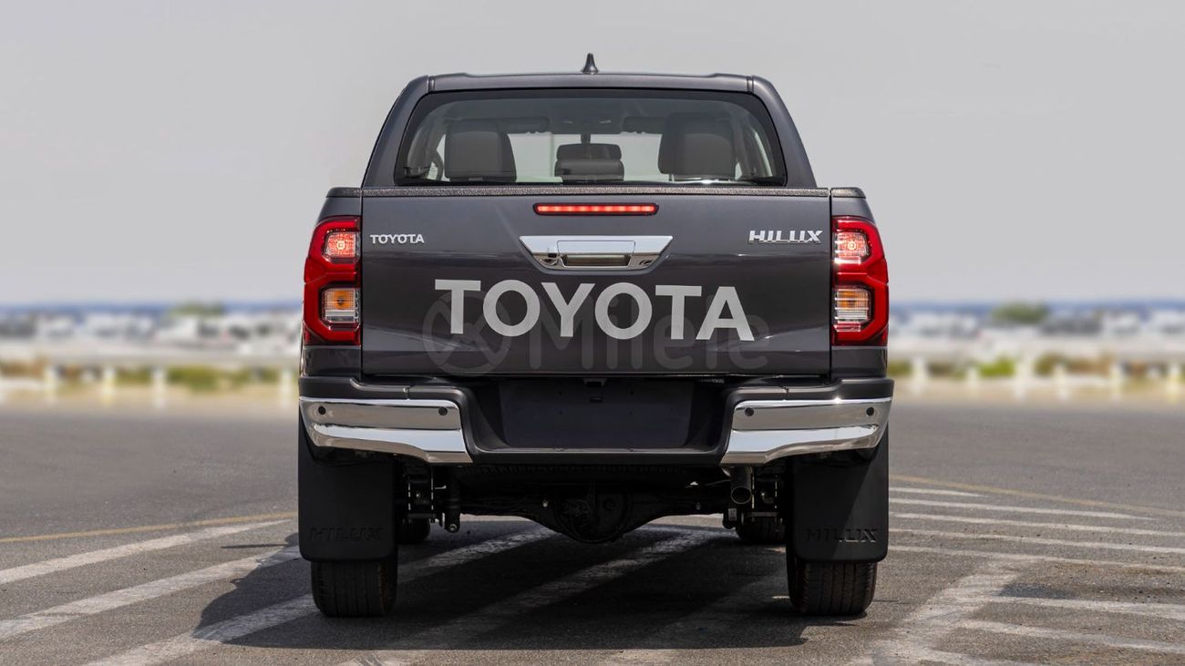 تويوتا هيلوكس (RHD) TOYOTA HILUX DC | EXPORT ONLY