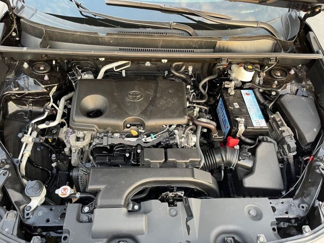 Toyota RAV4 2022 TOYOTA RAV4 XLE 4x4 IMPORTED FROM USA