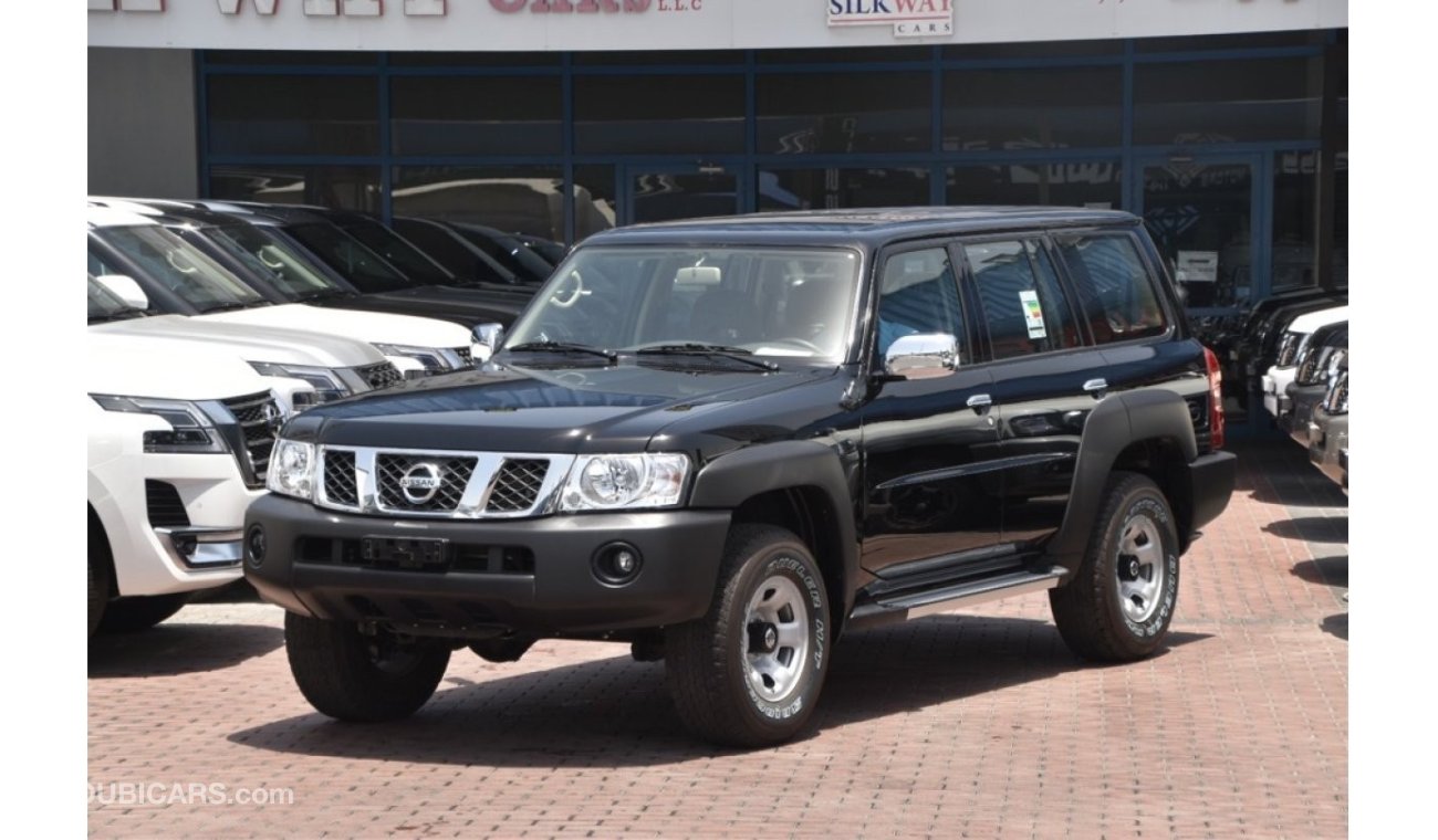 نيسان باترول Nissan Patrol Safari GL A/T Gcc