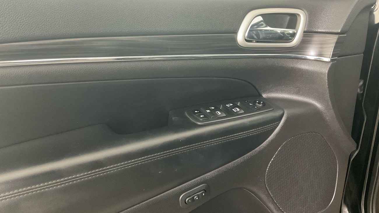 جيب جراند شيروكي Limited | شامل الضمان | 0 ﺪﻔﻋﺓ ﺃﻮﻟﻯ