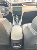 MG ZS LUX