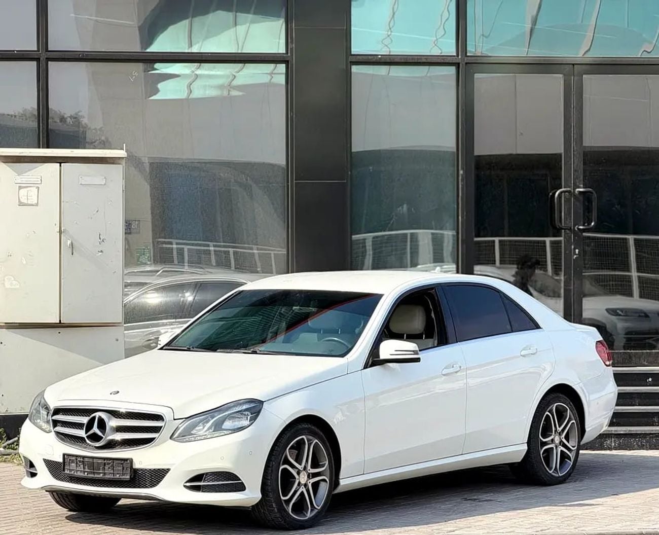 مرسيدس بنز E200 EL1 2.0L