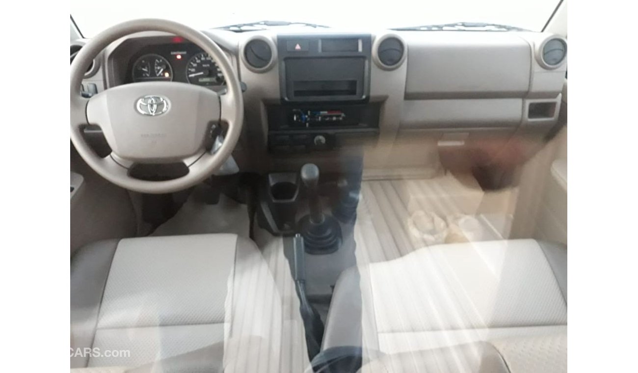 Toyota Land Cruiser Pick Up 4.2L DIESEL V6   2020