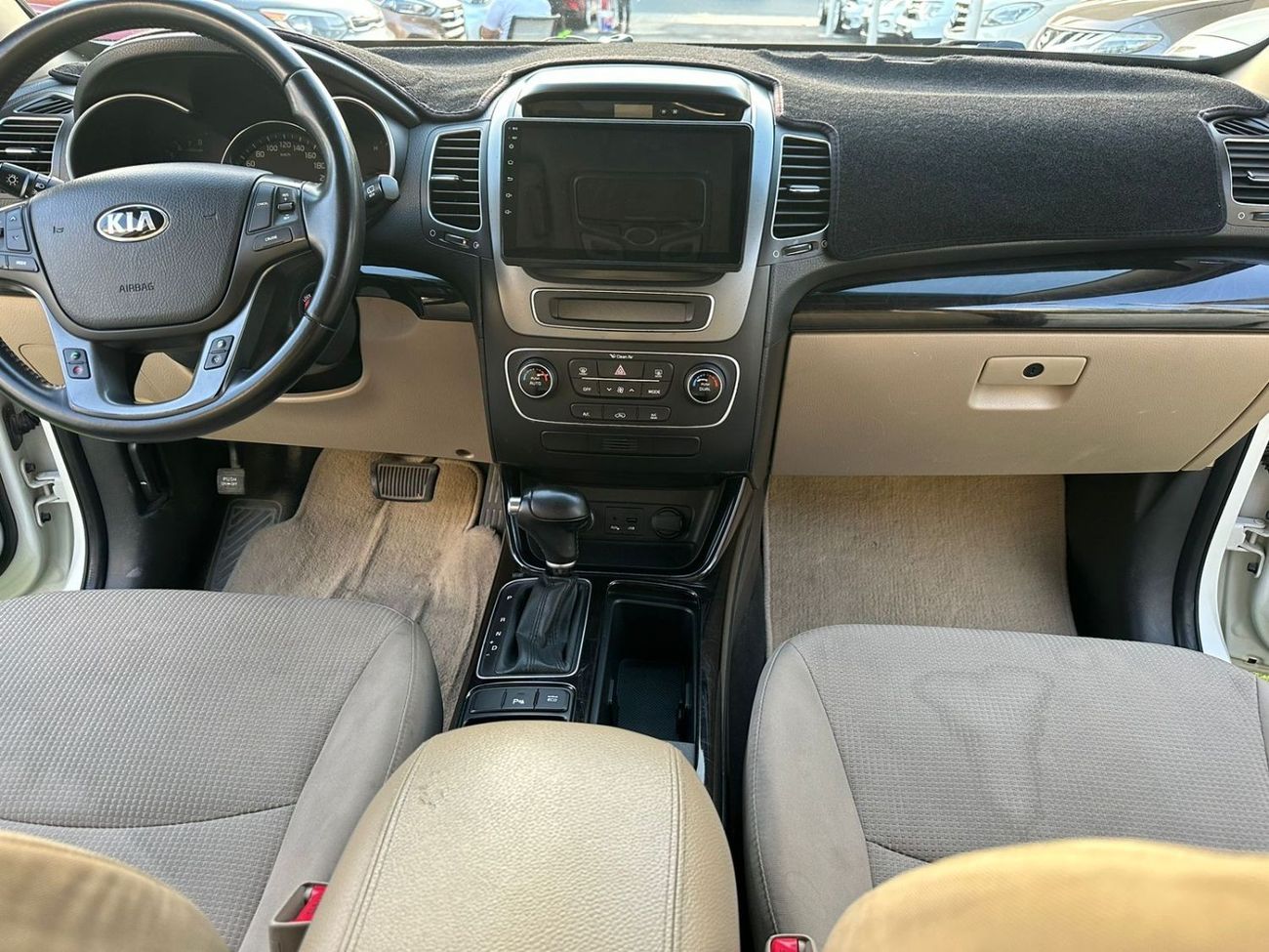 كيا سورينتو LX 4 سلندر بدون حوادث خليجى