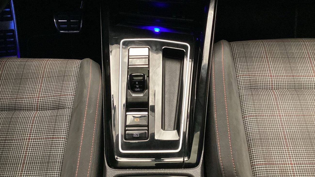 Volkswagen Golf GTI - Cloth | upto AED 20,000 Ramadan Discount | Guaranteed Warranty | 0 Down Payment