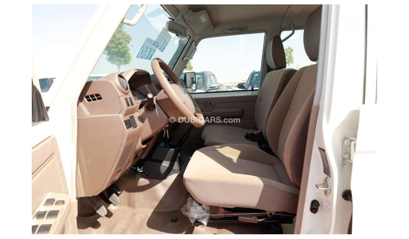 تويوتا لاند كروزر بيك آب LANDCRUISER 4.5 MT DOUBLE CABIN PICKUP WHITE 2023 * EXPORT ONLY *