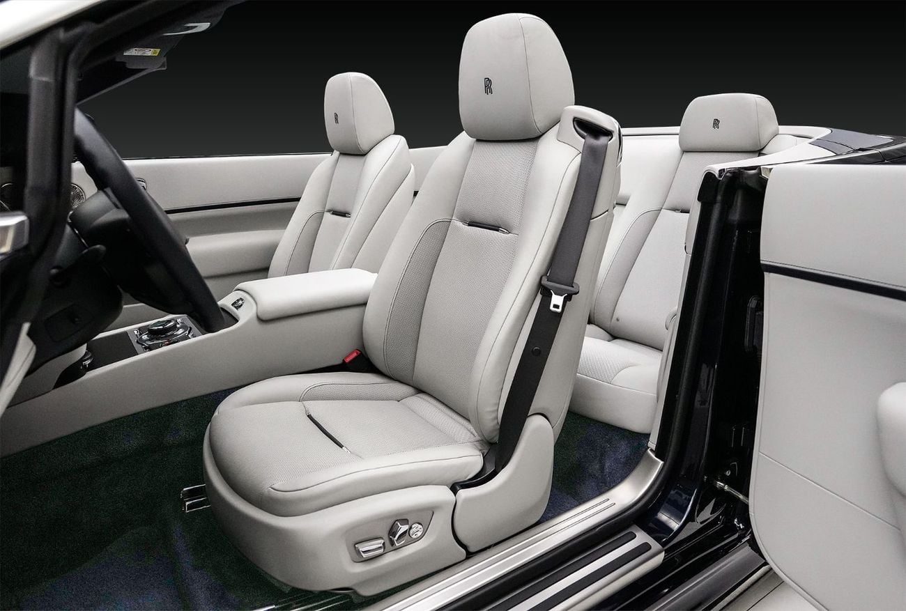 Rolls-Royce Onyx Dawn