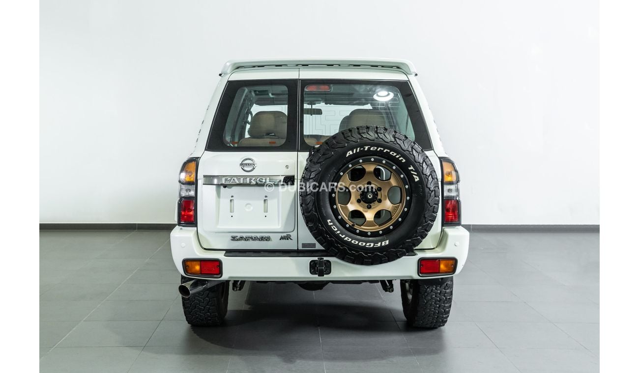 Nissan Patrol Super Safari 2019 Nissan Patrol Super Safari Gazelle 4.8L VTC Full Option / Full Nissan Service History & 5 Year