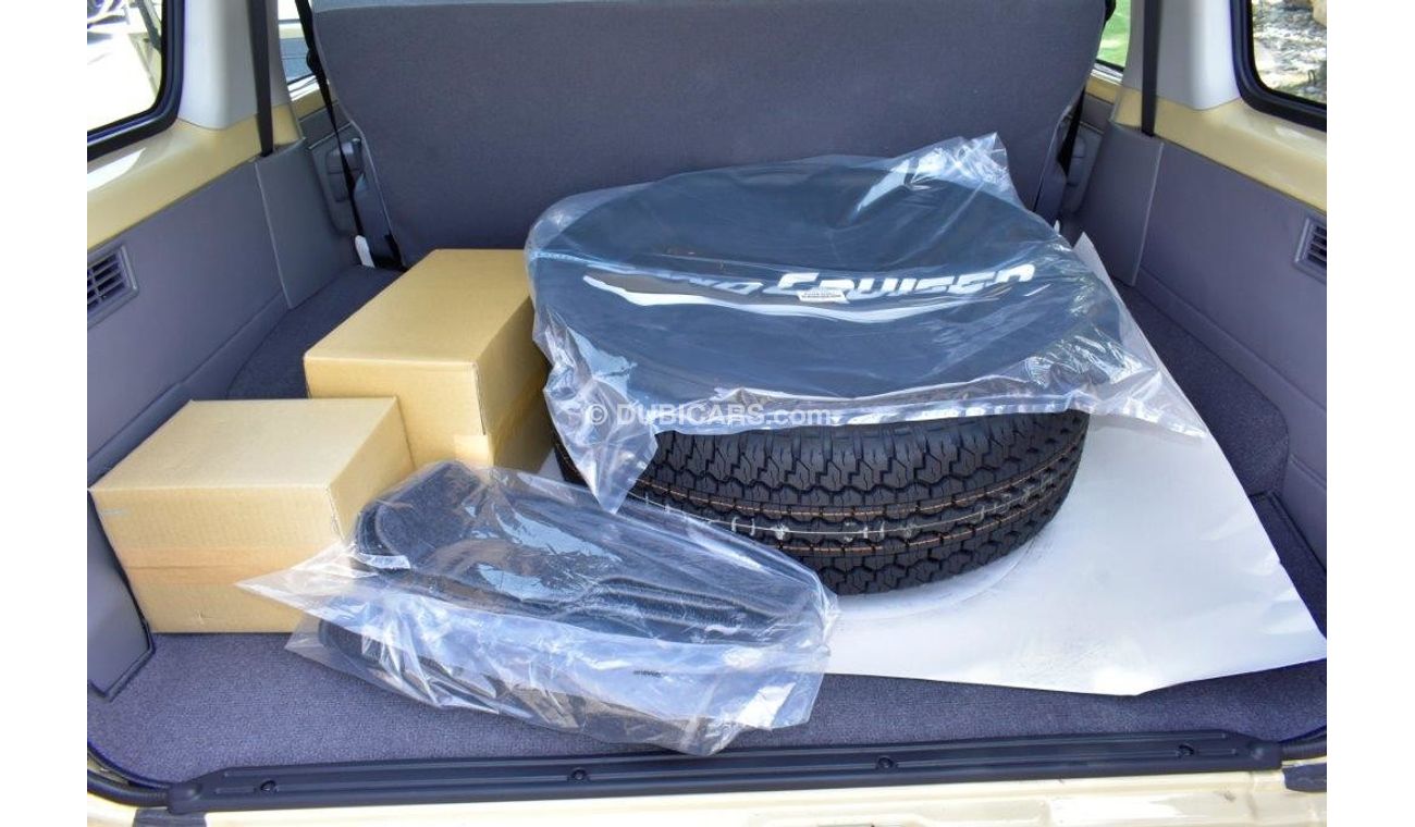 Toyota Land Cruiser 2019 76 HARDTOP SEMI LONG WHEEL BASE LX LIMITED  V6 4.0L PETROL  MANUAL T