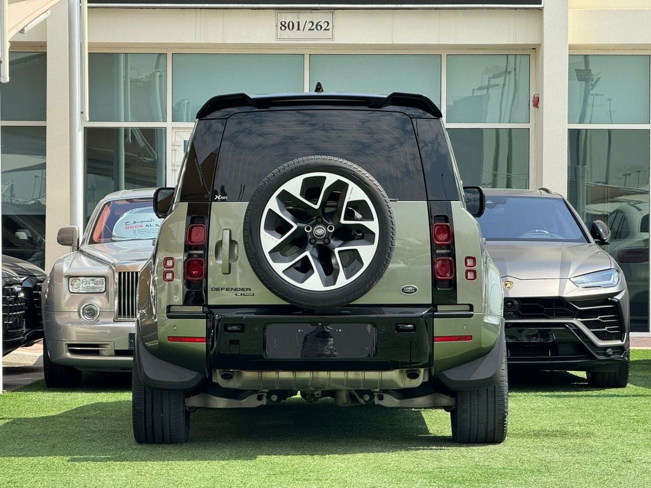 Land Rover Defender P400 90 SE LAND ROVER DEFENDER 2020 GCC SE P400 FULL OPTION PERFECT CONDITION