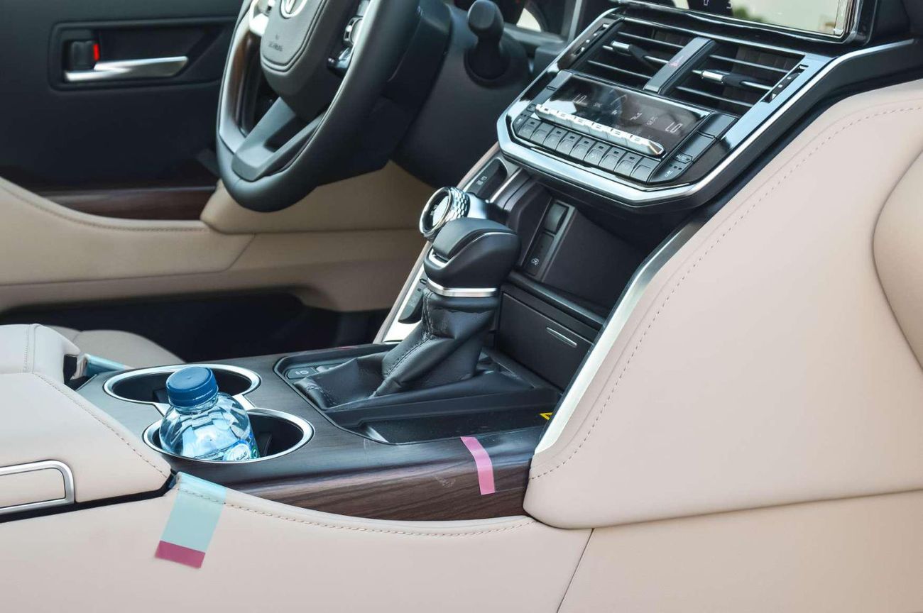 تويوتا لاند كروزر GXR 4.0L TOYOTA LAND CRUISER GX.R 4.0L 4WD PETROL SUV 2025