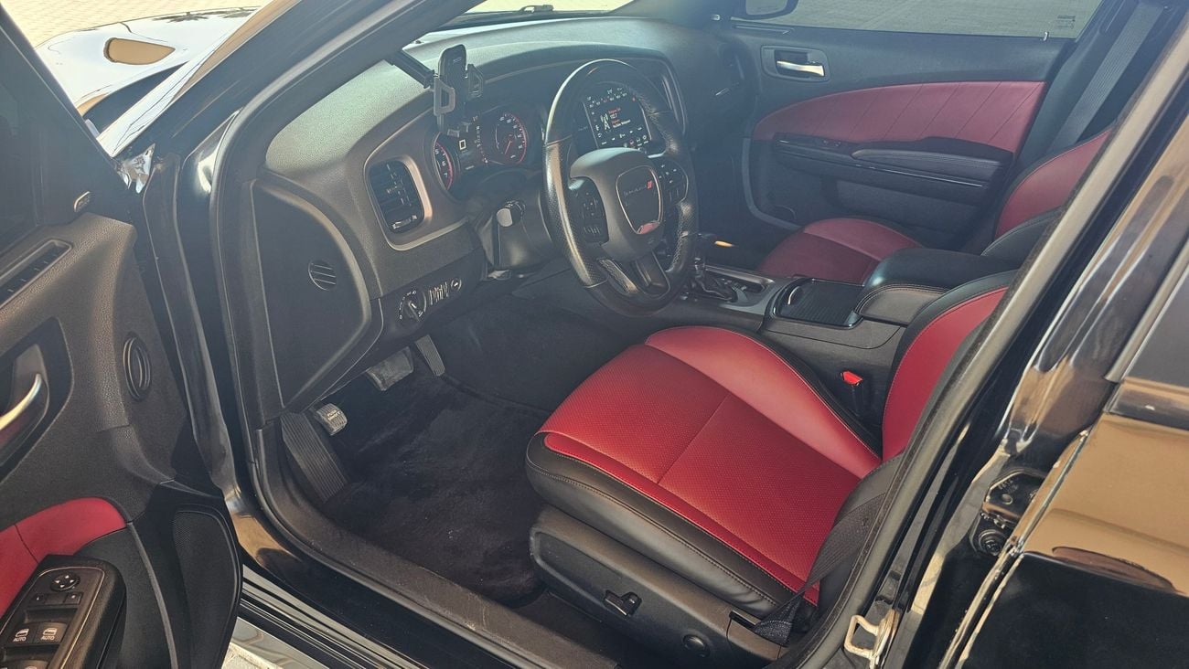 دودج تشارجر