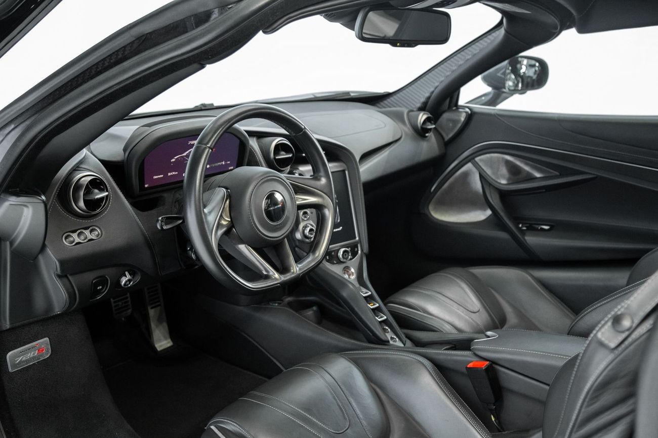 مكلارين 720S Std