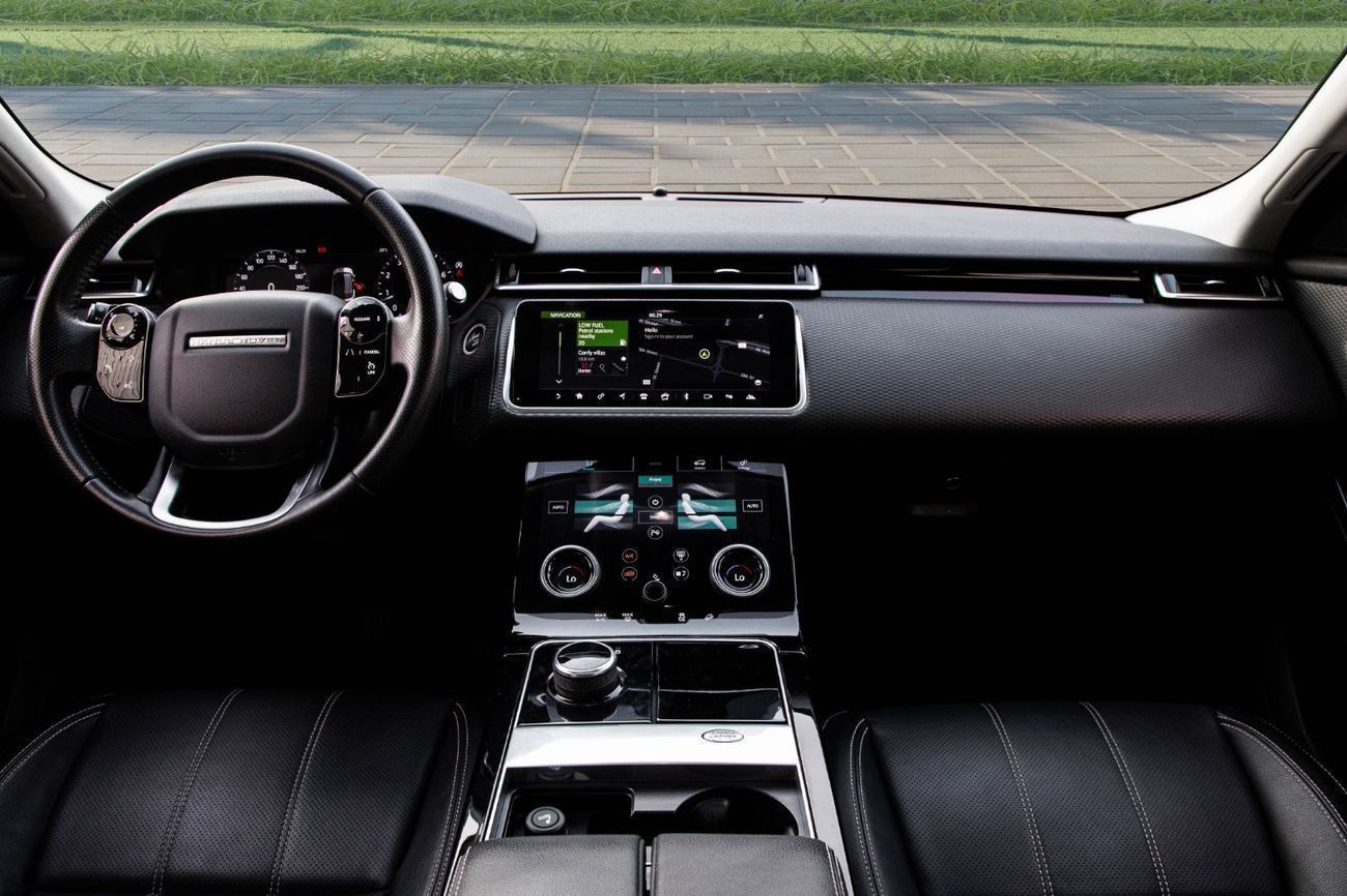 Land Rover Range Rover Velar 2,252 P.M | 0% Downpayment | Adaptive Cruise | Panoramic Roof