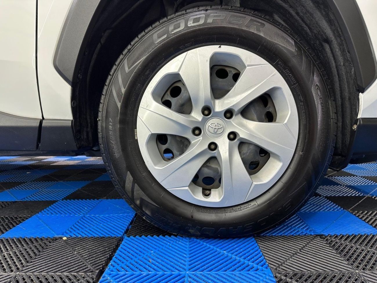 تويوتا راف ٤ 2020 GX 2.5L