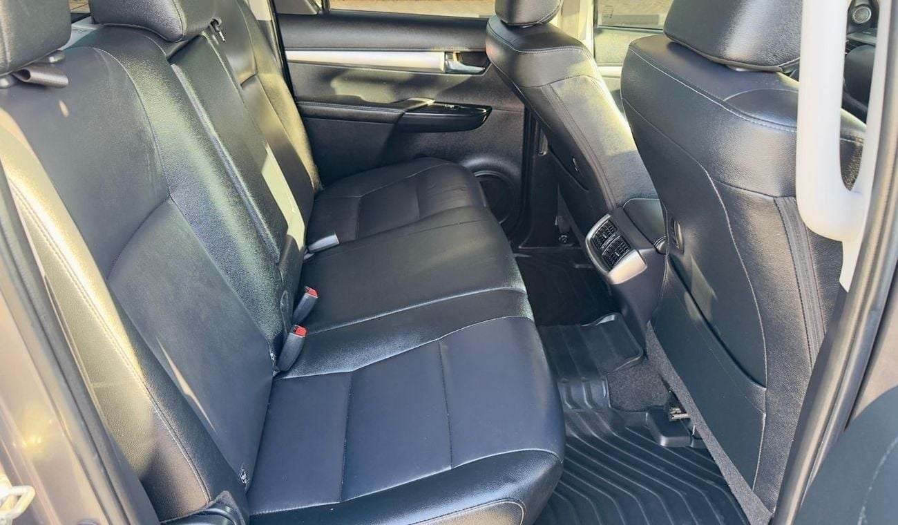 تويوتا هيلوكس DOUBLE CABIN | 2.8 DIESEL ENGINE | 360 VIEW CAMERA | RHD