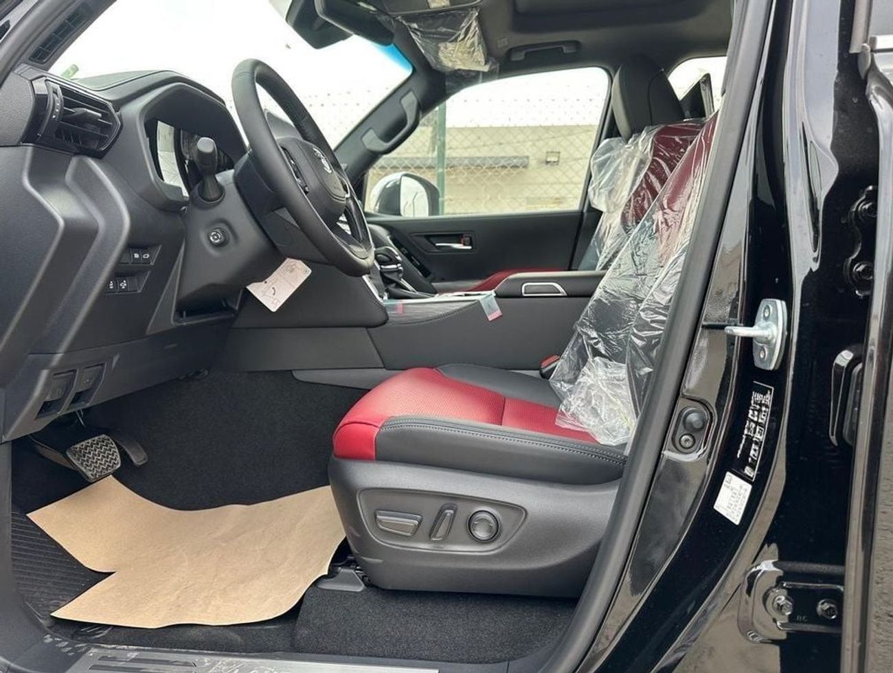 تويوتا لاند كروزر 2025 Toyota Land Cruiser VXR 3.3L Diesel with Radar