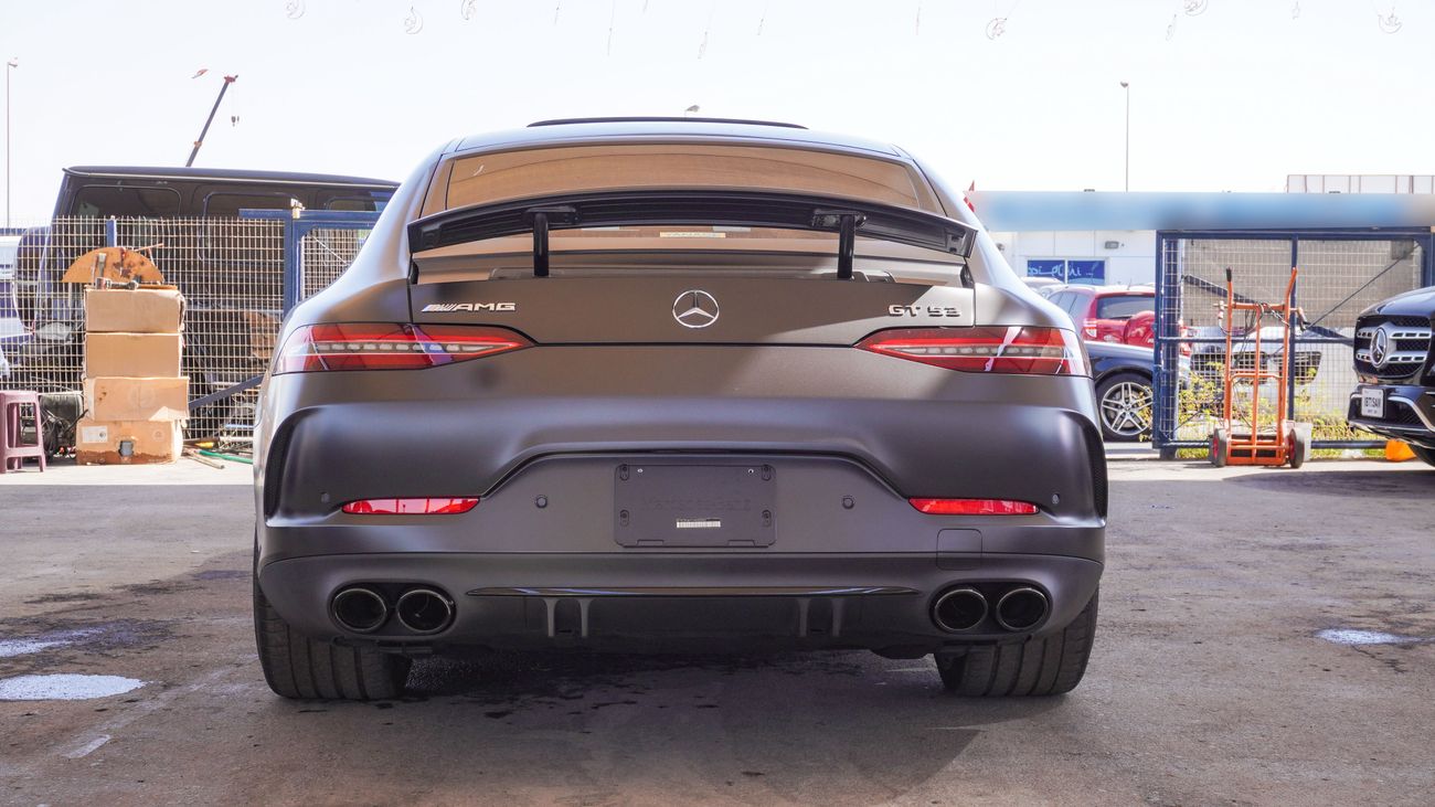 مرسيدس بنز ايه ام جي جي تي 53