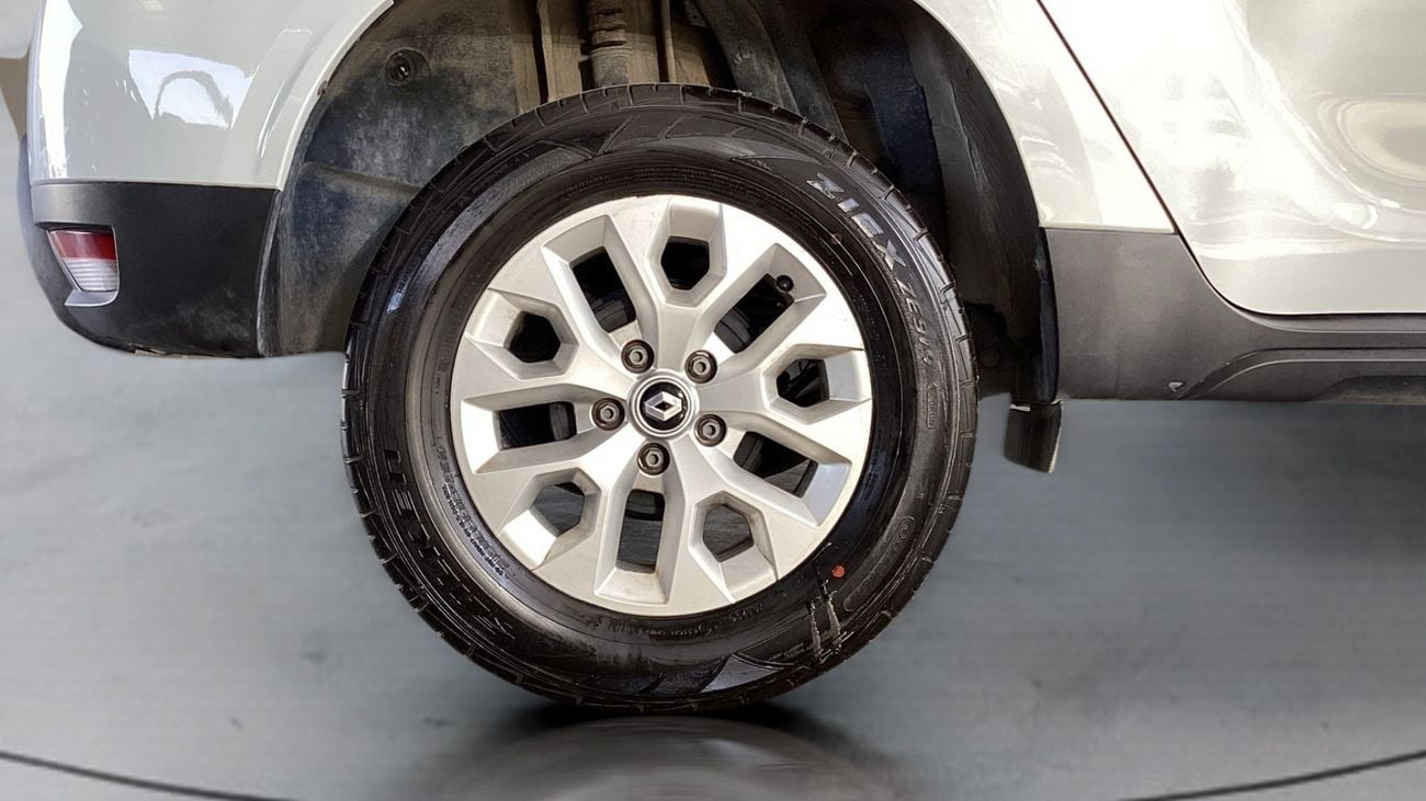 Renault Duster 1.6 L 115 2WD AUTO SE ABS | Guaranteed Warranty | 0 Down Payment