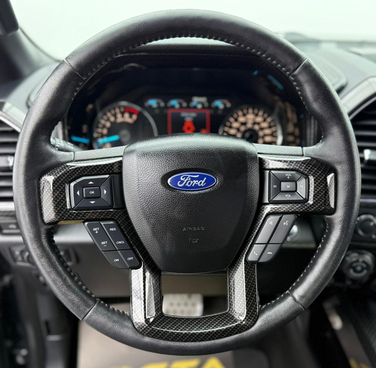 Ford F 150 2018 Ford F-150 Shelby, Full Service History, Carbon Fiber Interior, Excellent Condition, GCC