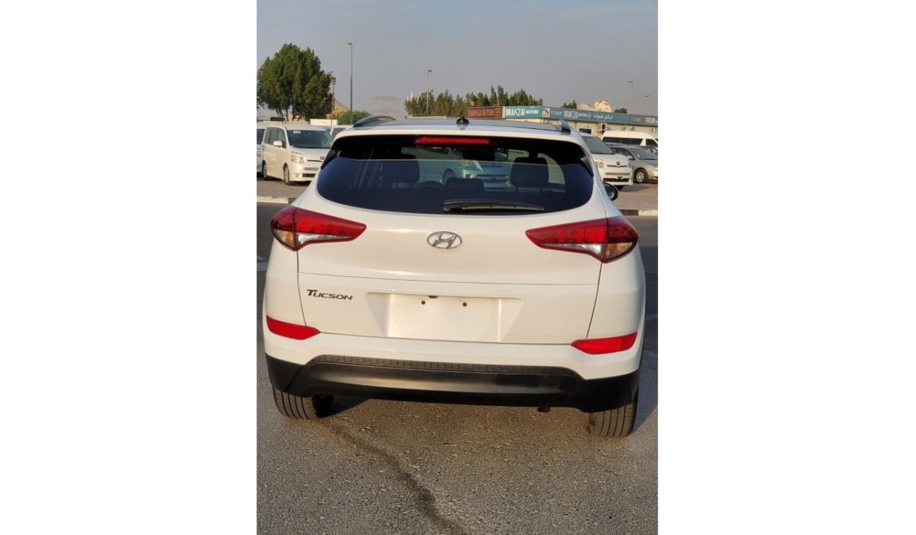 هيونداي توسون HYUNDAI TUCSON FULL PANORAMIC