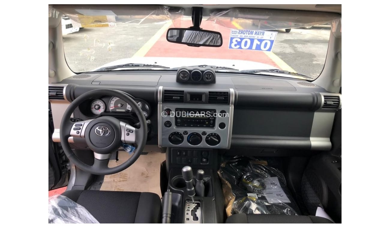 تويوتا إف جي كروزر إف جي كروزر 4.0 لتر دفع رباعي موديل 2021 بنظام صوت جي بي إل بوصلة للتصدير فقط