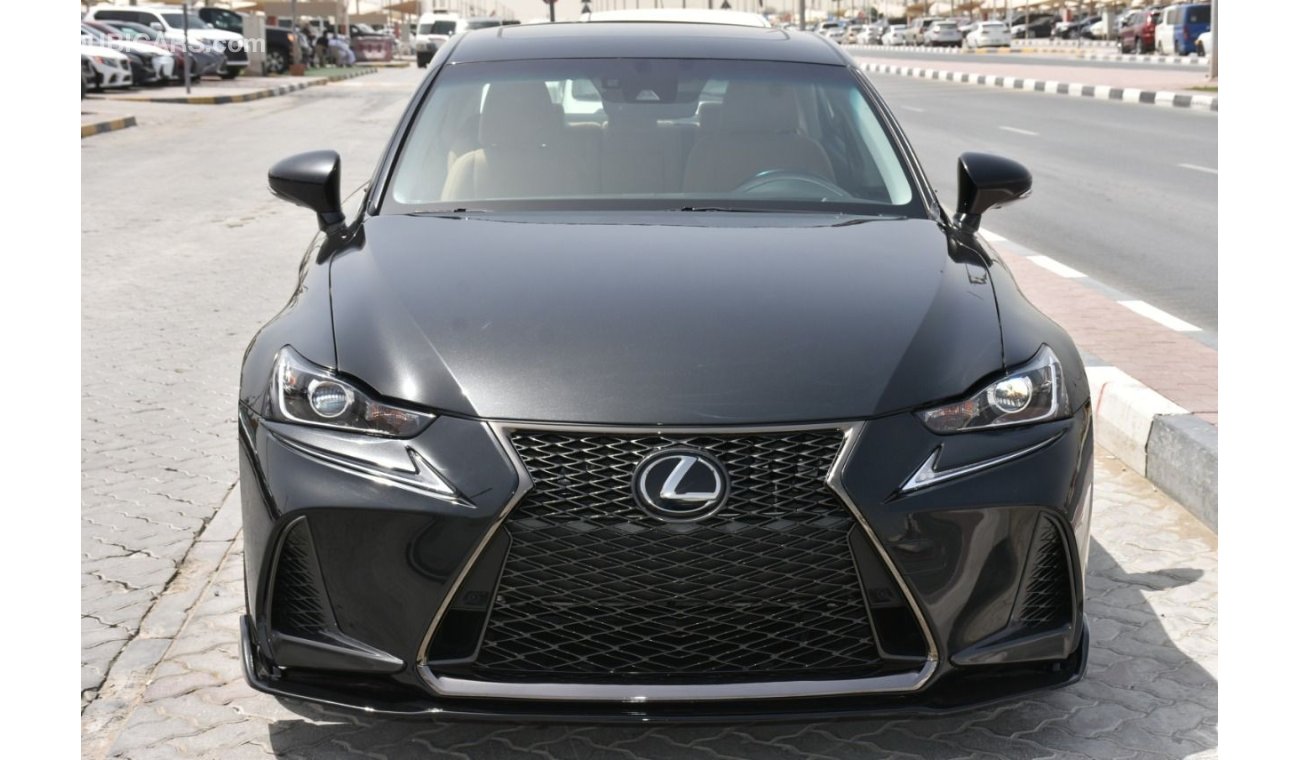 Lexus IS300 Platinum IS-300 2018 PLATINUM  EXCELLENT CONDITION / WITH WARRANTY