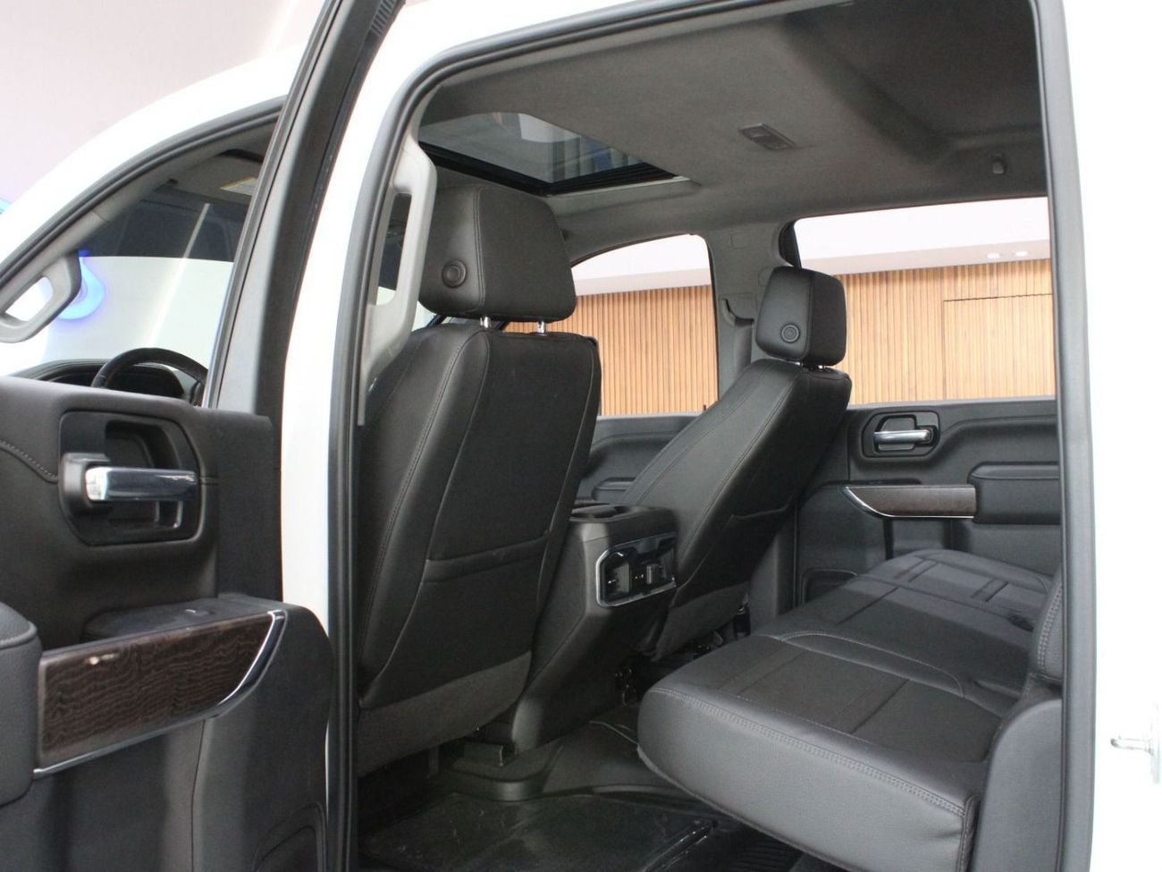 جي أم سي سييرا دينالي