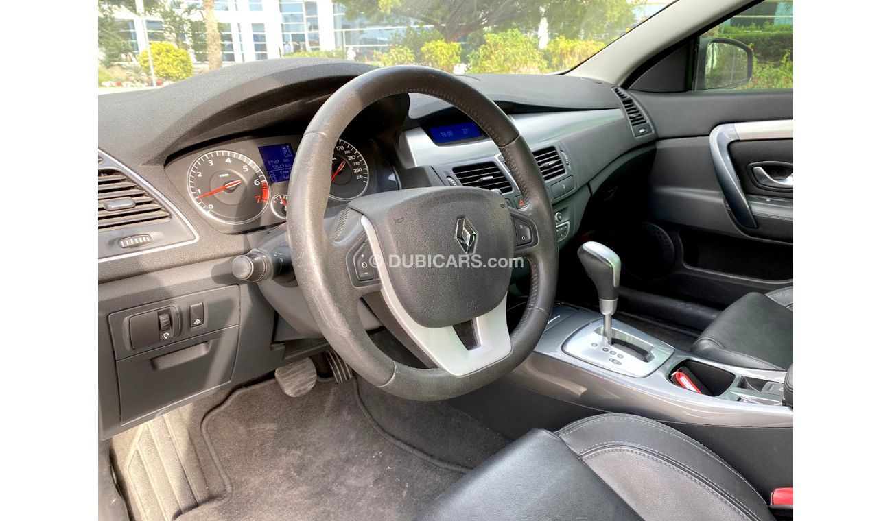 رينو لاجونا very clean , accident free , car