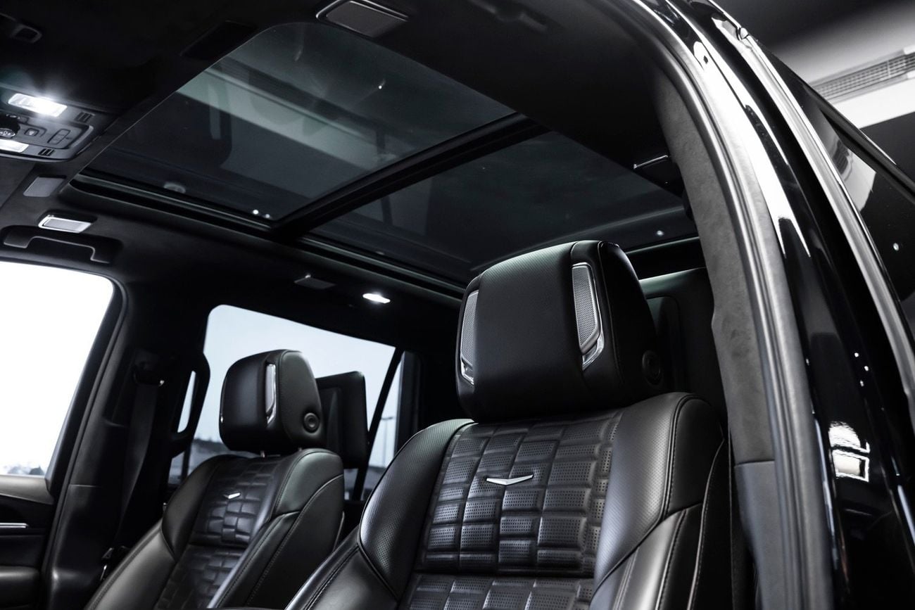 Cadillac Escalade Sport Platinum 6.2L 4WD