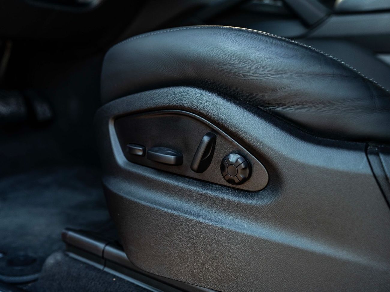 بورش كايان Base Coupe